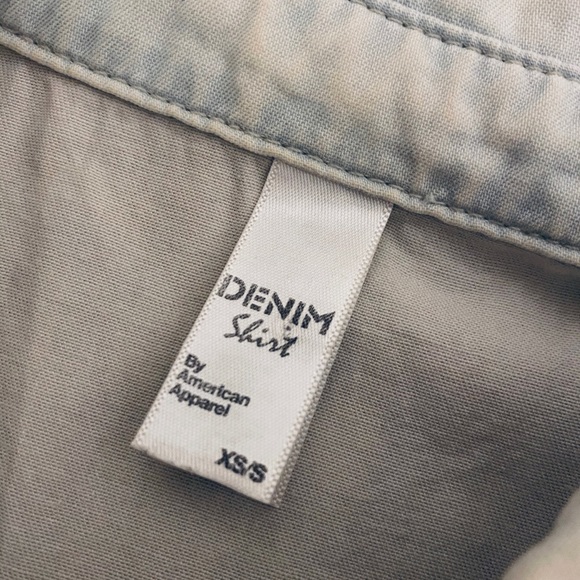 American Apparel Sleeveless Denim Button Down - Picture 4 of 4